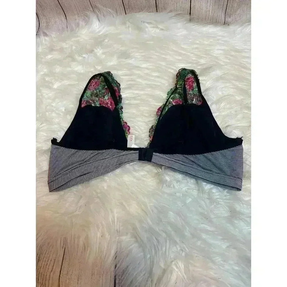 Xhilaration Target Tropical Floral Striped Bralette Size XL - Picture 3 of 7